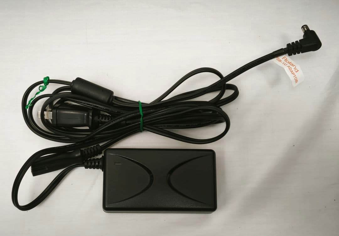 ROLAND V-Combo VR-09　61鍵盤 キーボード、シンセサイザー