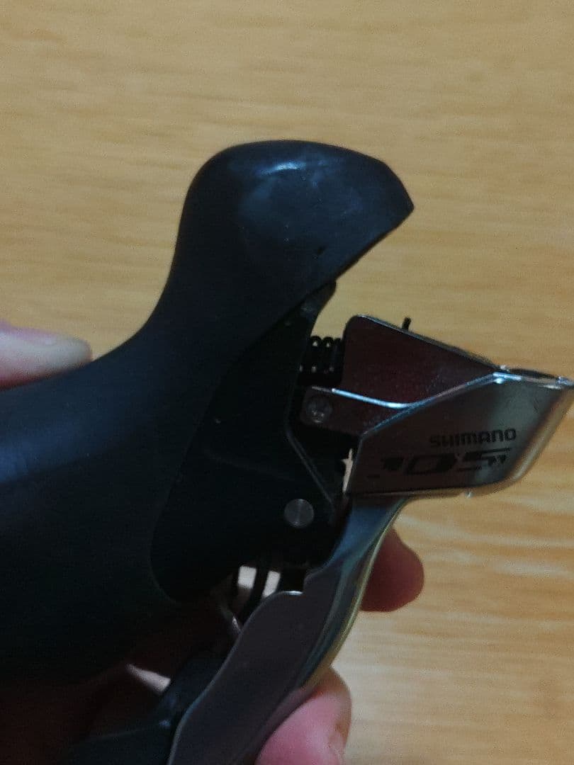 Shimano 105 シフター ブラック/シルバー　ST-5700