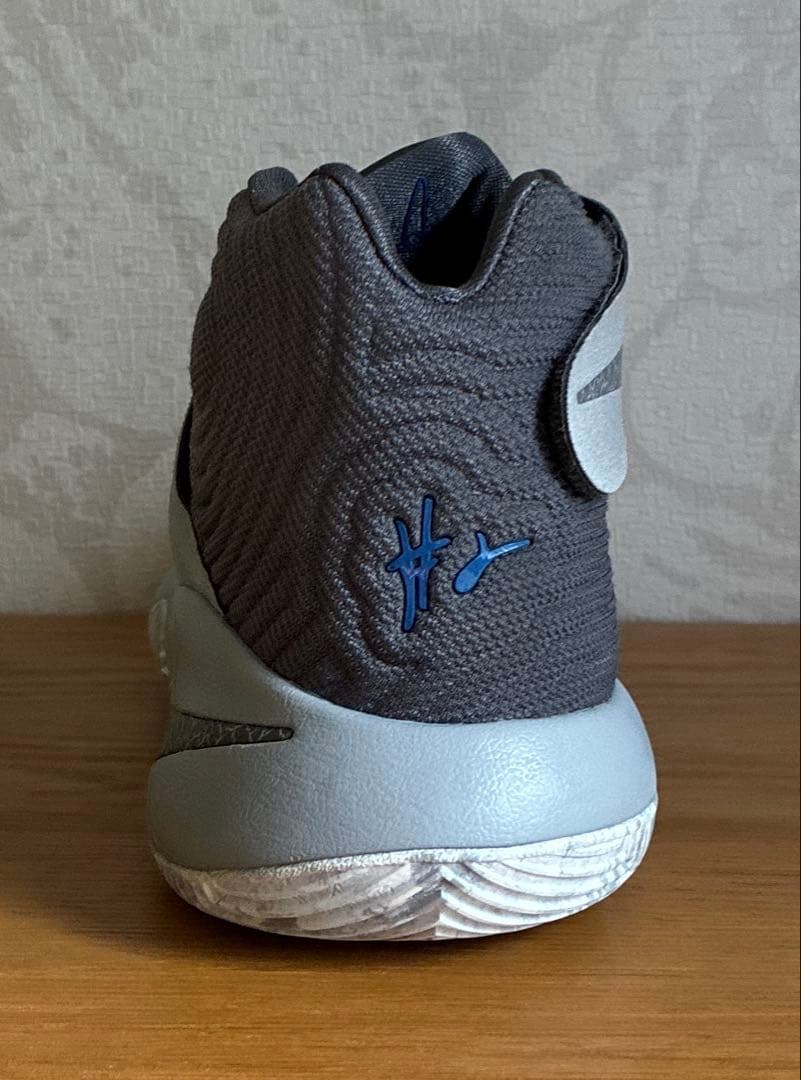 【新品未使用希少品】Nike カイリー2