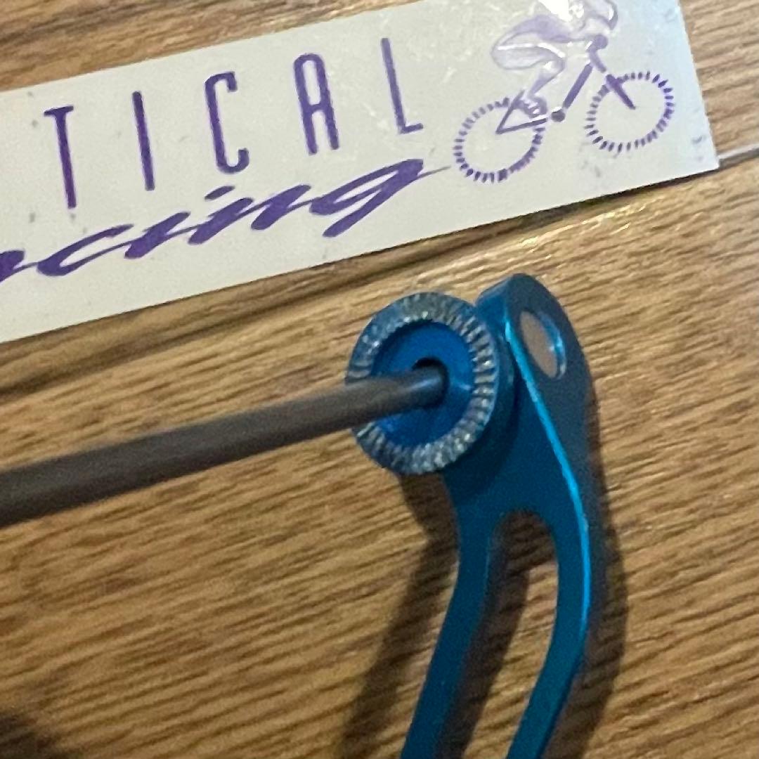 CRITICAL racing チタン クイックリリースレバー F/Rセット