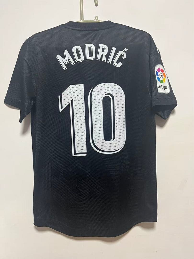 選手支給品レアル・マドリード 21-22 ユニフォーム Y-3 Modric