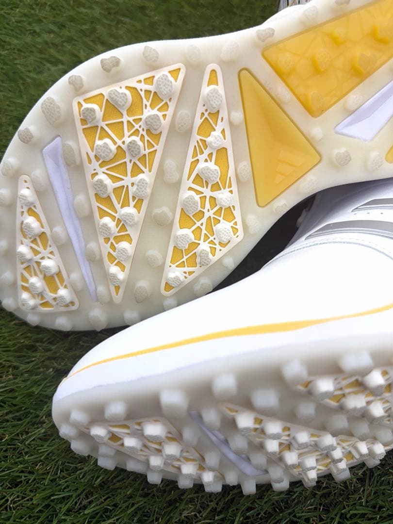 アディダスソーラーモーションBOA 23.5cm/新品未使用ゴルフシューズ