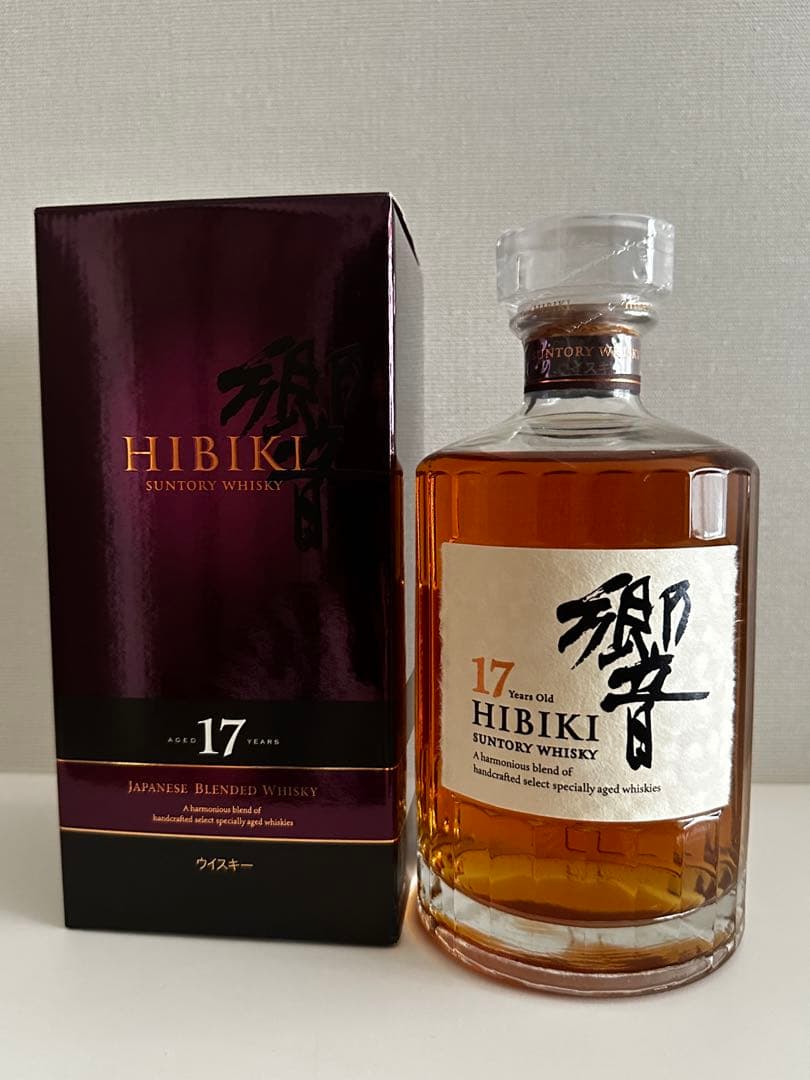 サントリーウイスキー響17年700ml