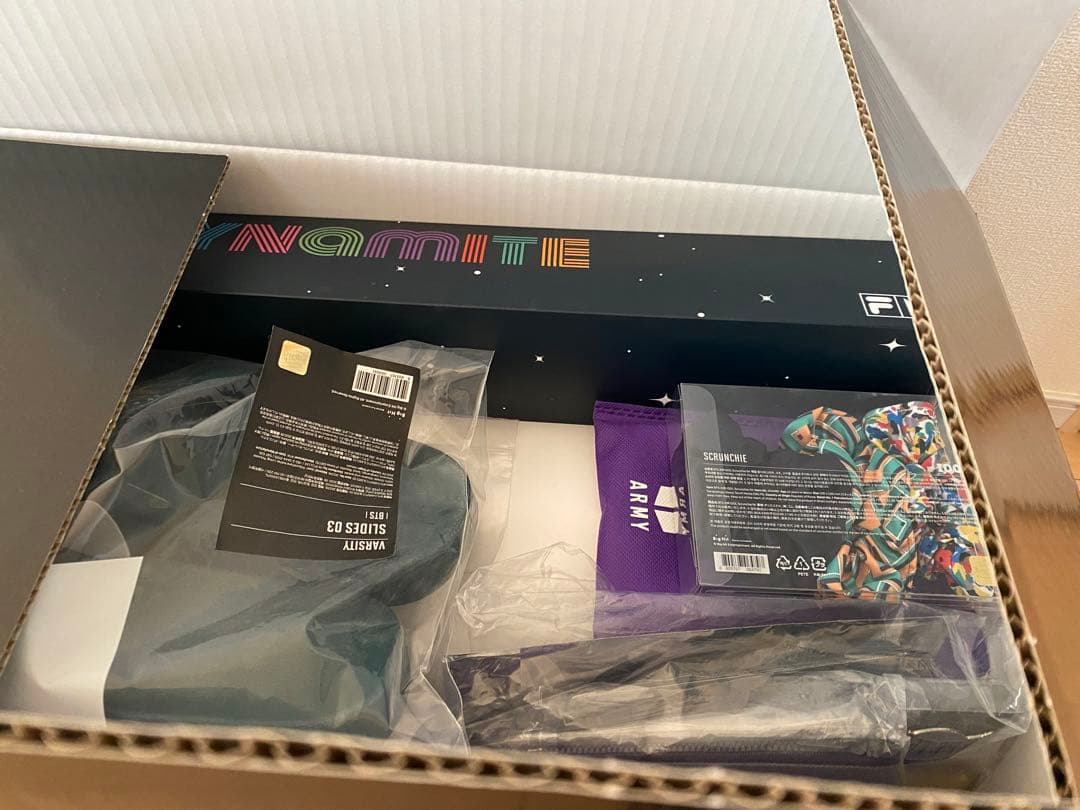 BTS 公式グッズまとめ売り