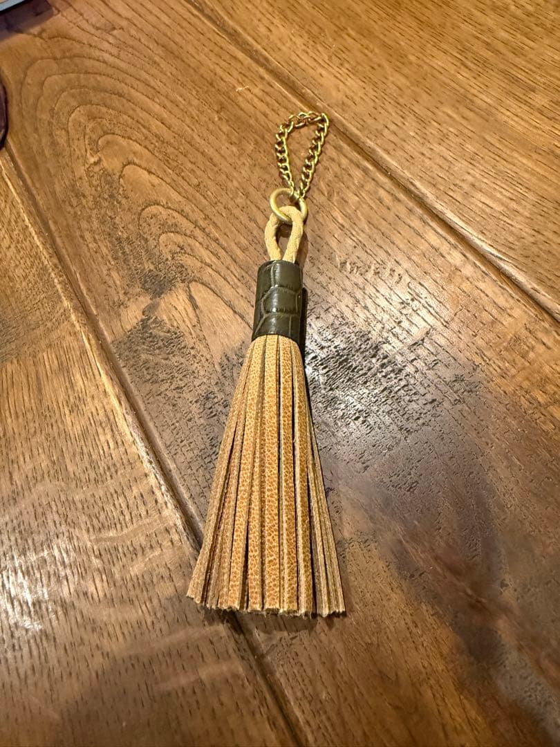 molds限定　オールドマウンテン　tassel