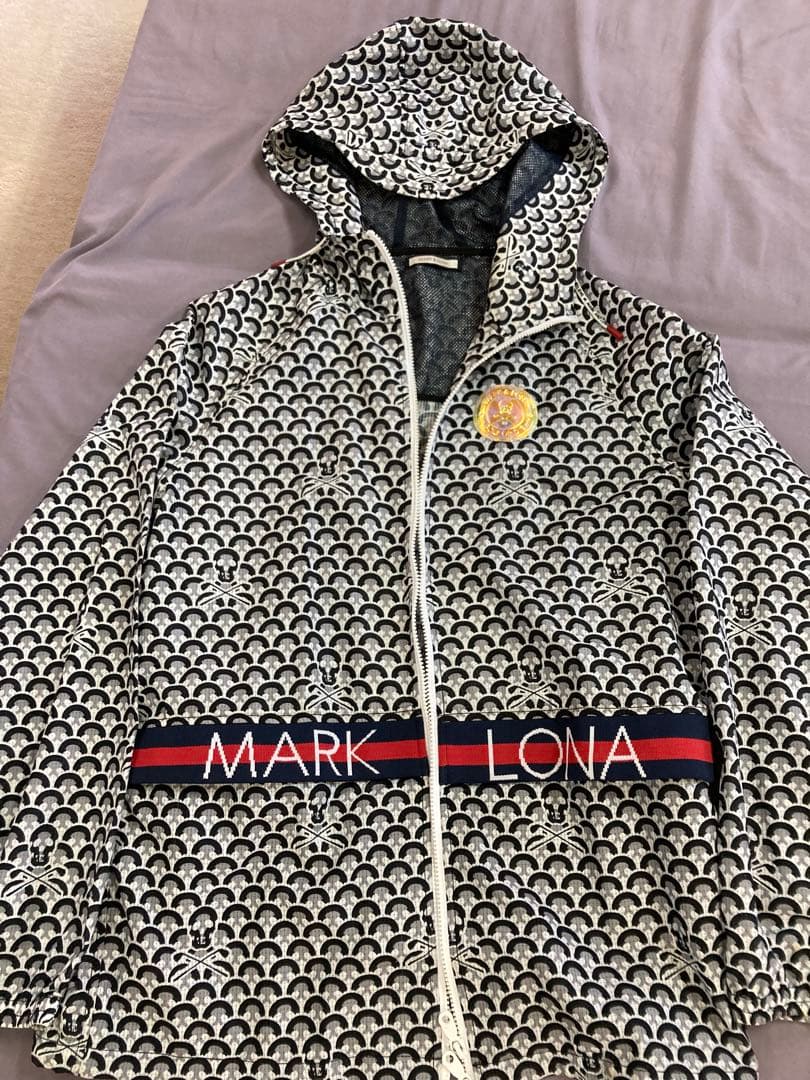 マークアンドロナ　春秋用ジャンパーXL 新品に近い美品