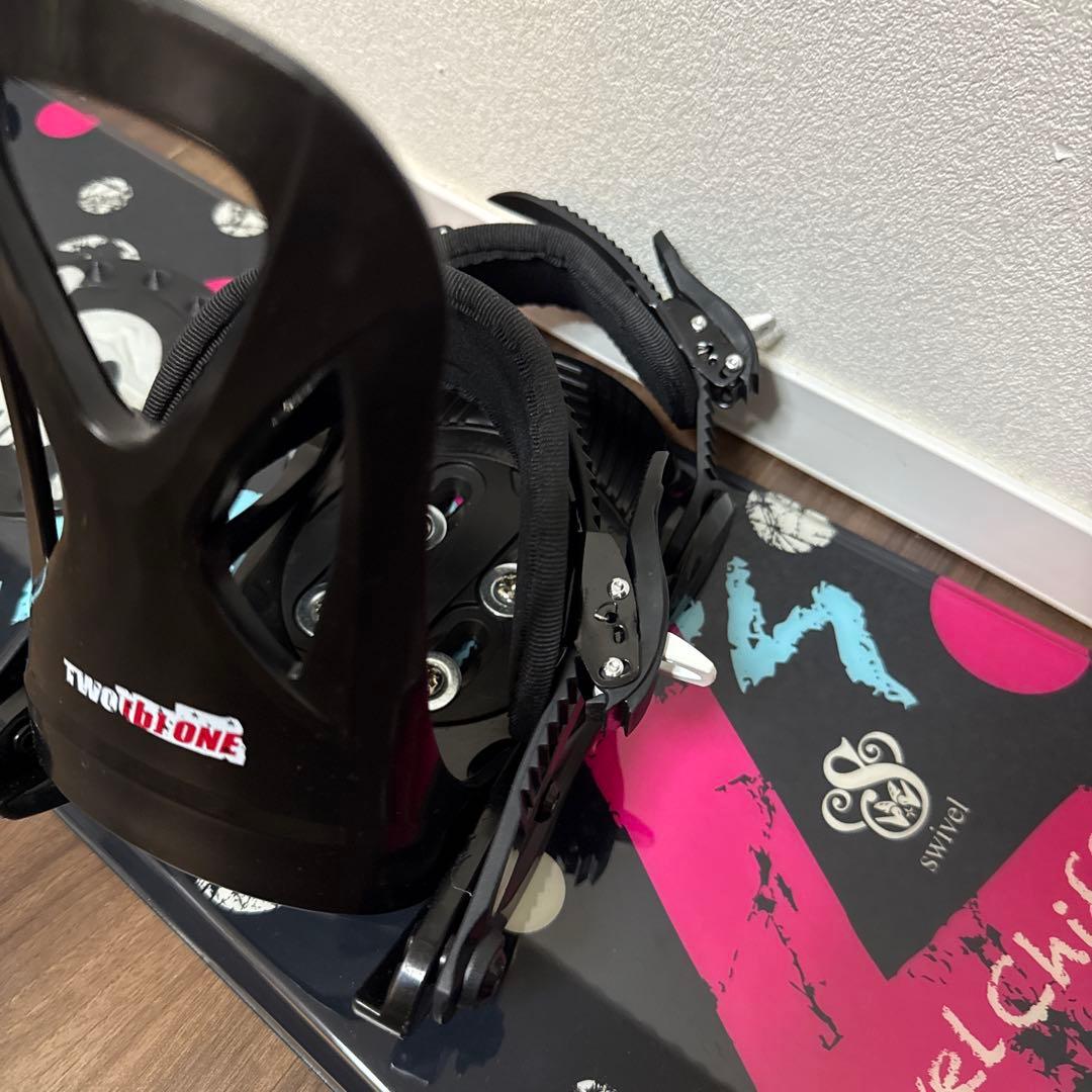 超美品 Swivel キッズ スノーボード ＆ ビンディングセット 120cm