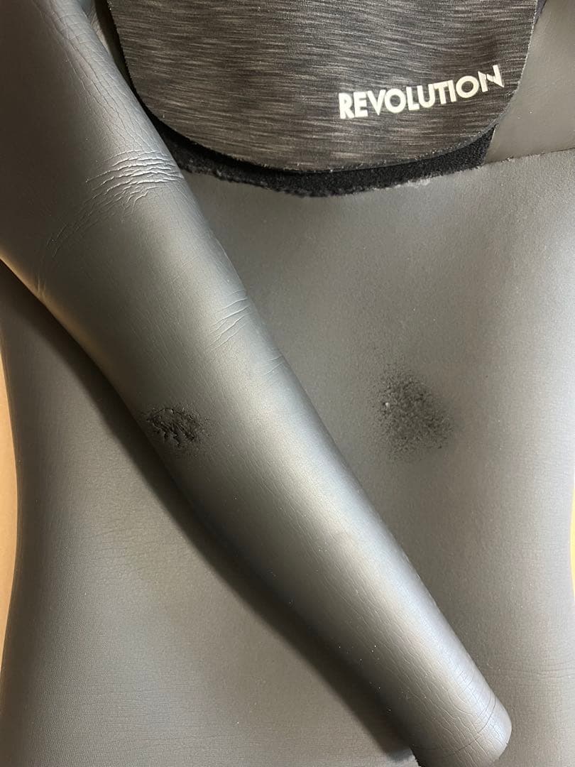 値下げ！REVOLUTION フルスーツ ウェットスーツ キッズセミドライ