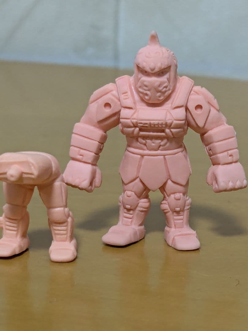 レア★バンダイ キン消し パート29 　サムソン 肌色★サタンクロス　キンケシ