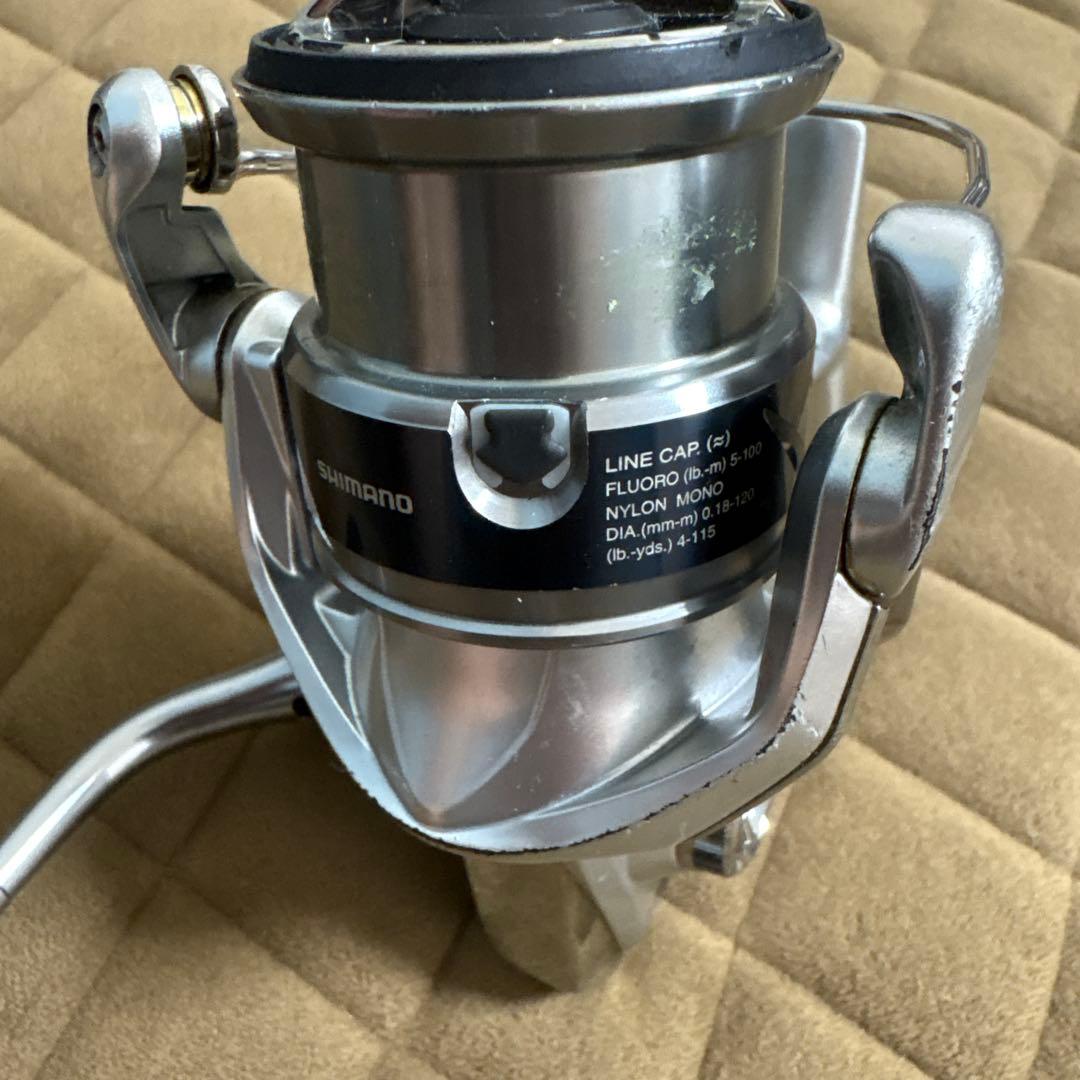 SHIMANO ストラディック2500HGS-Kスピニングリール