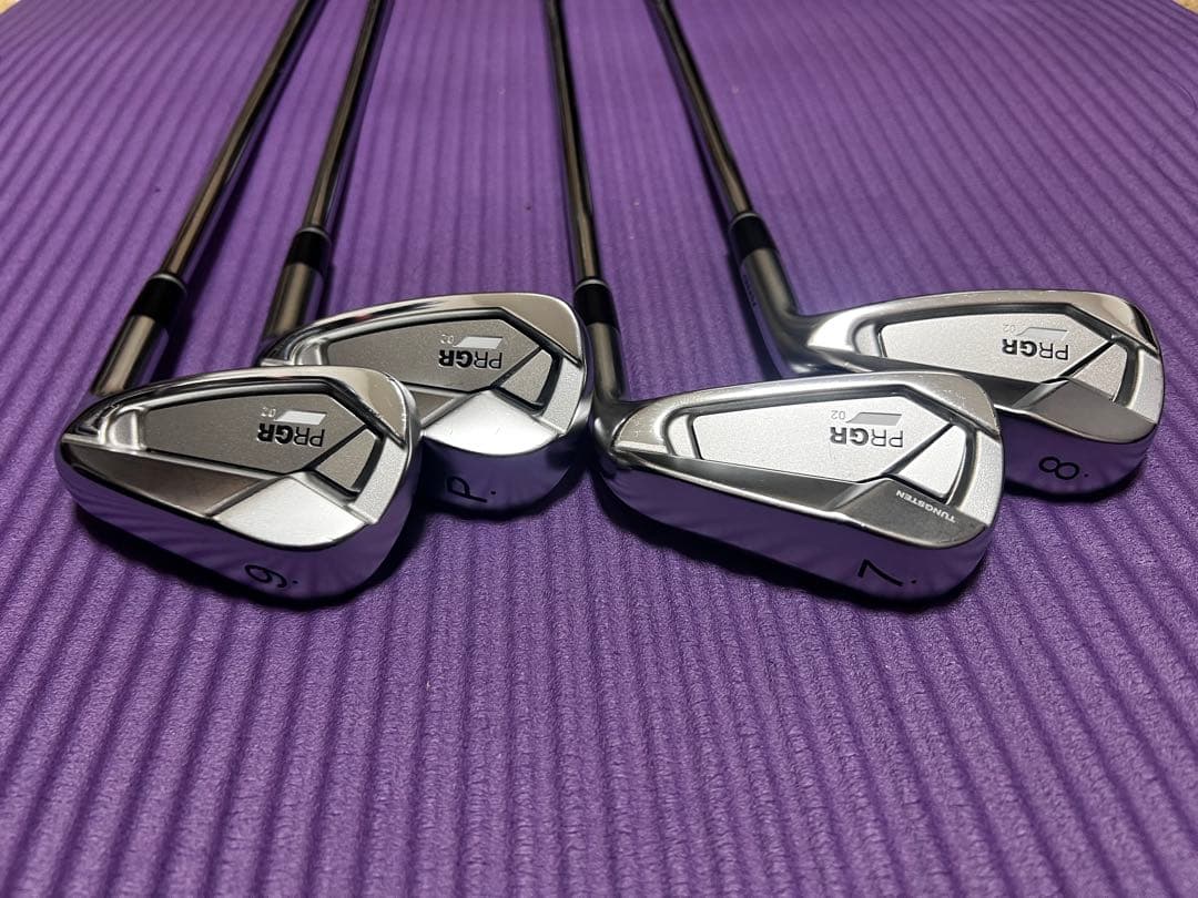 PRGR02 アイアンセット 4本（7〜P）