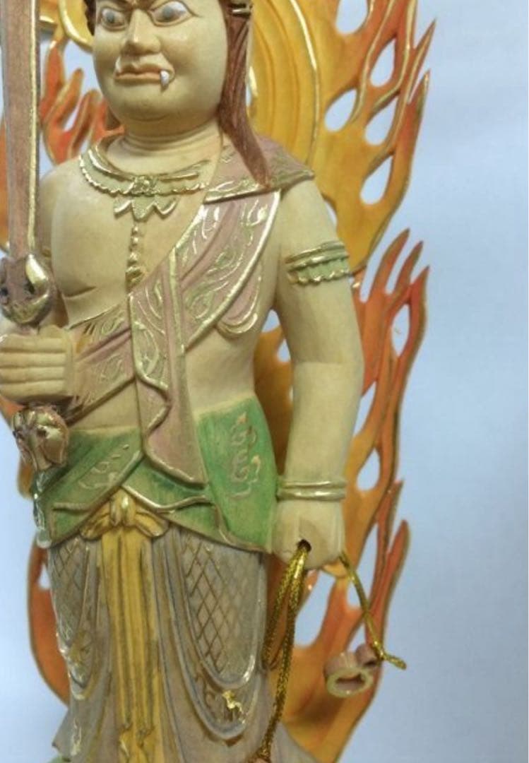 不動明王　木彫　高31cm 新品 柘植　仏像