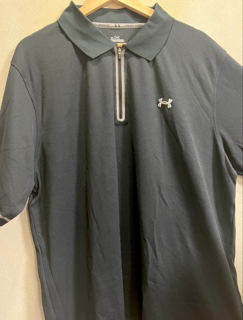 【大きいサイズ】 UNDER ARMOUR ブラックポロシャツ（半袖）