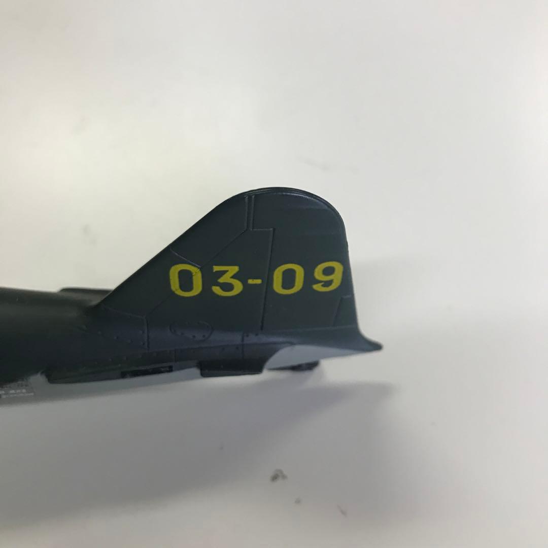 航空機モデル 03-09 グレーと赤