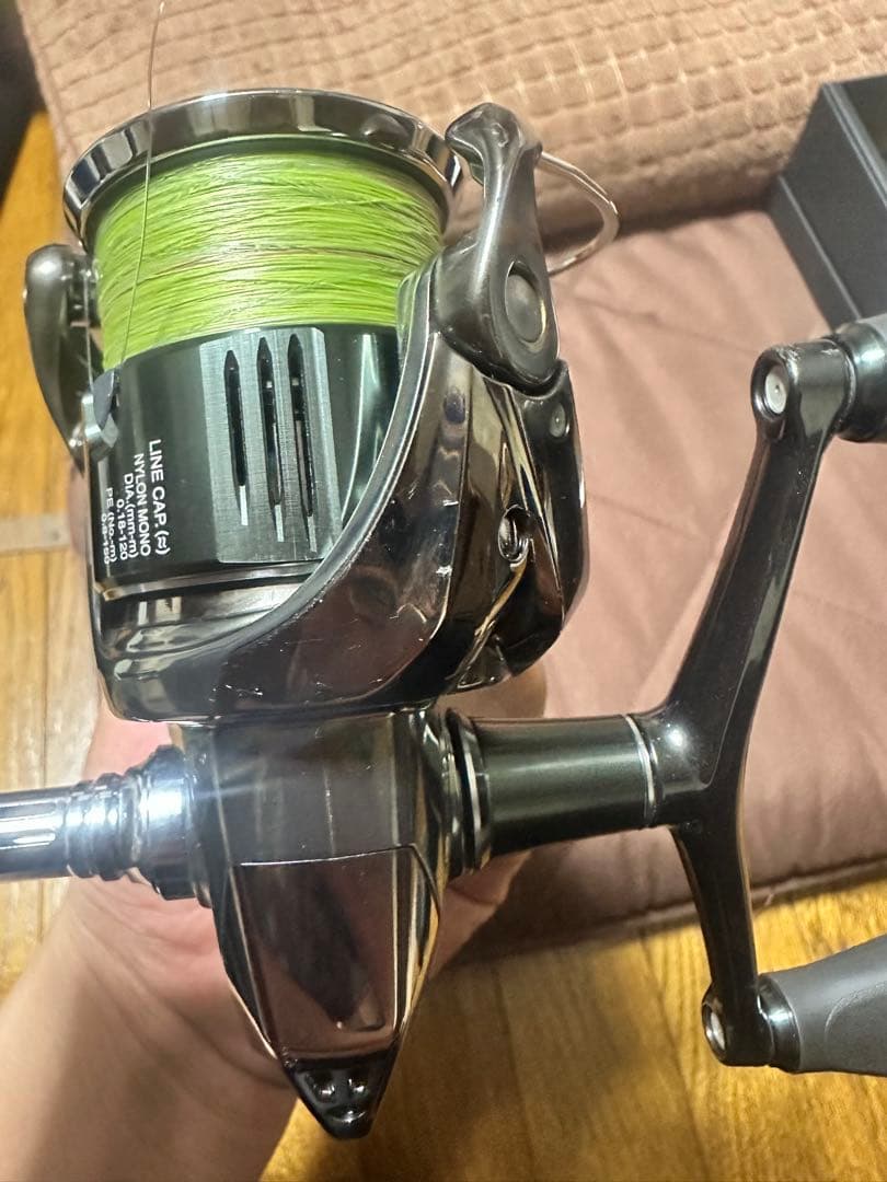 22ステラ　c3000sdhhg スピニングリール