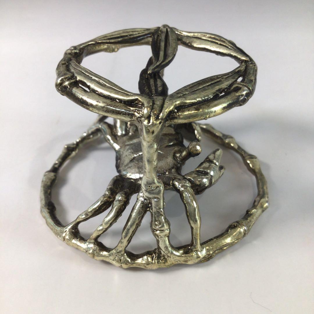 Ｒ９２６　蓋置　『唐銅』『藤井宗喜造』『笹蟹蓋置』　共箱　茶道具