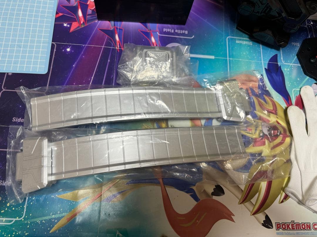 仮面ライダーギーツ　DXデザイアドライバー　DXレーザーレイズライザー