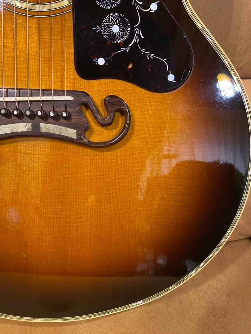 世界に36本だけのGIBSON J200 KOA MONTANA SPECIAL