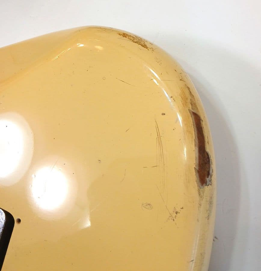 ジャパンビンテージ　AriaPro2　Strikin'Sound　ストラトタイプ