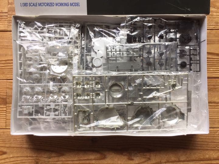 オートバイ・バイク HONDA 750 FOUR CYLINDER ENGINE 1/3