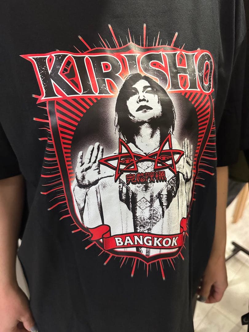 鬼龍院翔　バンドTシャツ風 ブラック BANGKOK