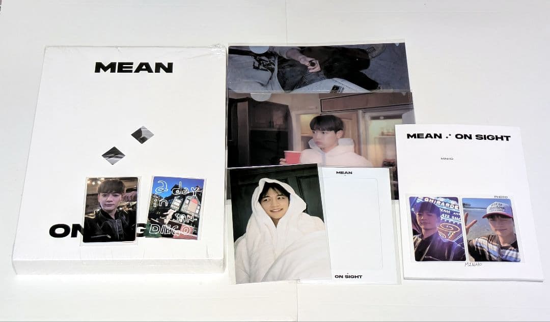 フォトブック+カタログ 抜きなし MEAN : on sight ミンホ 写真展