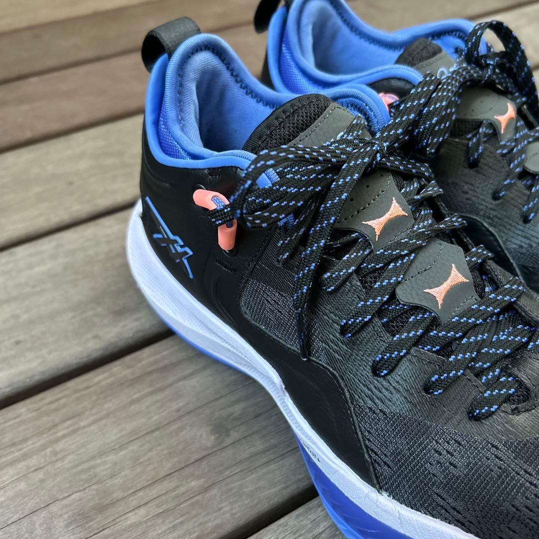 【しょーた】NOVA SURGE LOW 2 26.5cm