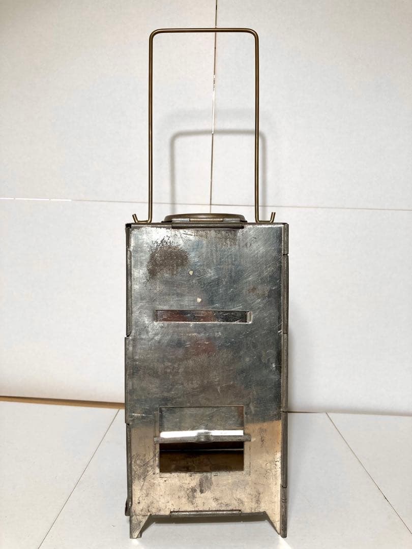 WWII期 スイス軍 フォールディングろうそくランタン / 実物放出品