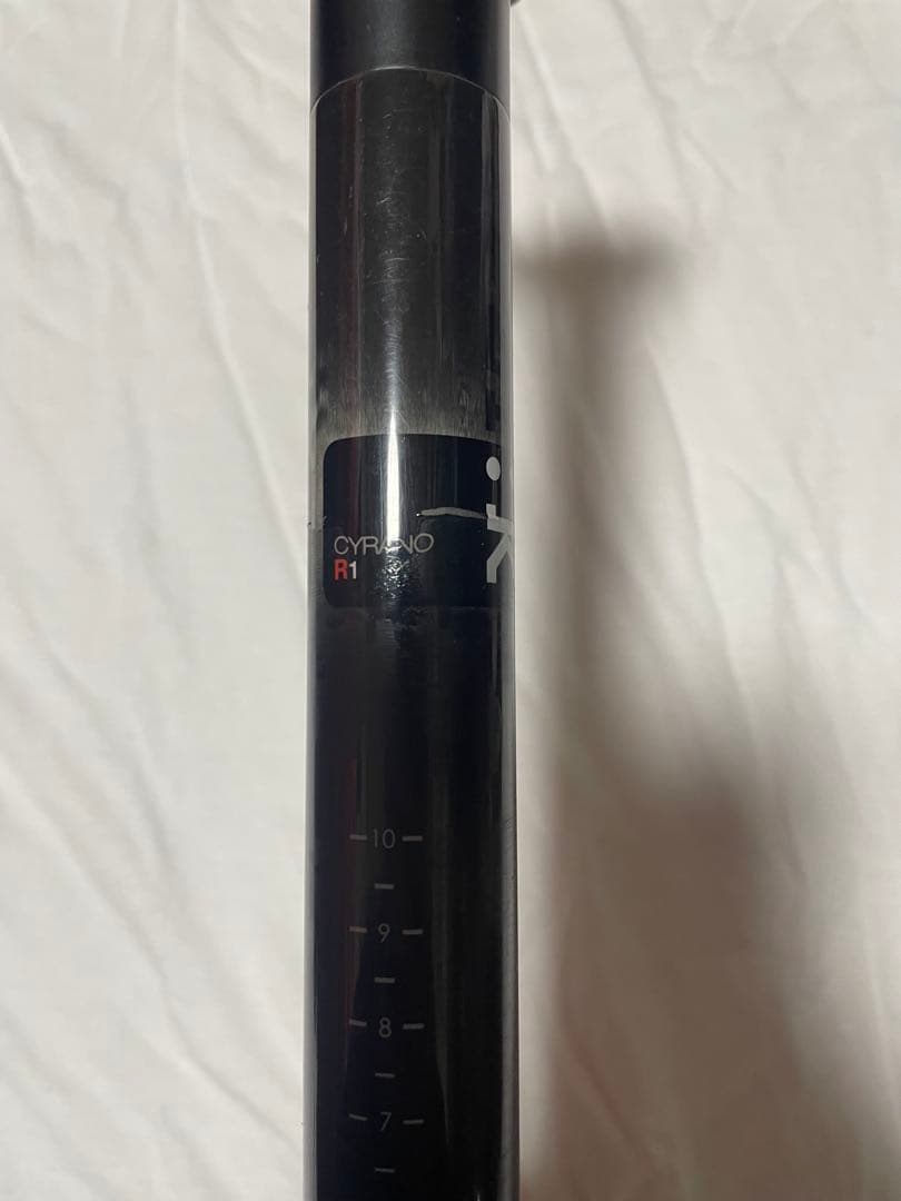 フィジーク　カーボンサドル　シートポスト　セット