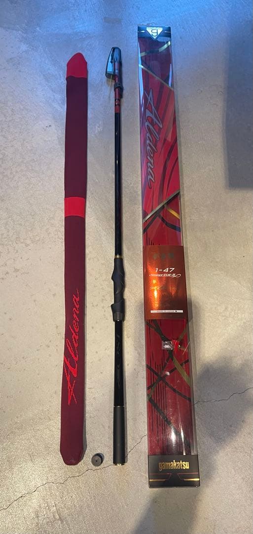 がま磯アルデナ1号　カーボン製 黒/赤