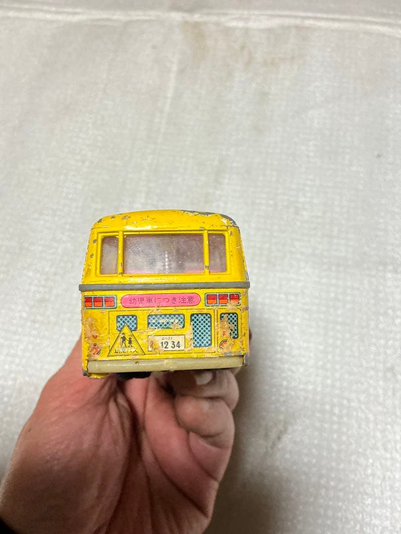 ダイヤペット／三菱ふそう・幼稚園バス。【ドアが欠品、汚れ、キズ】。