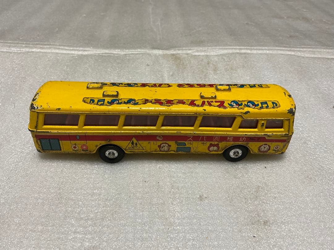 ダイヤペット／三菱ふそう・幼稚園バス。【ドアが欠品、汚れ、キズ】。