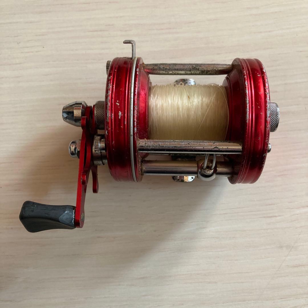 アブガルシア アンバサダー 6000 ヴィンテージ　リール　赤　レトロ