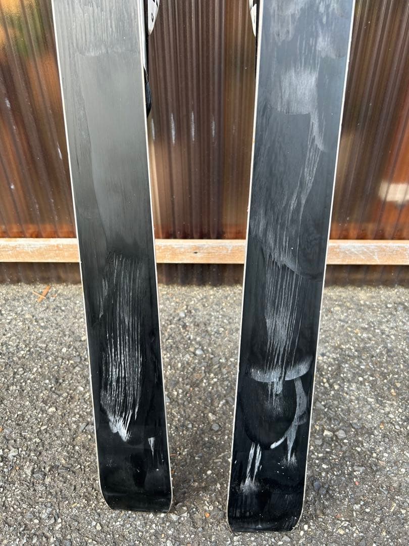 大幅値下げ中!!!atomic アトミック スキー板 166cm