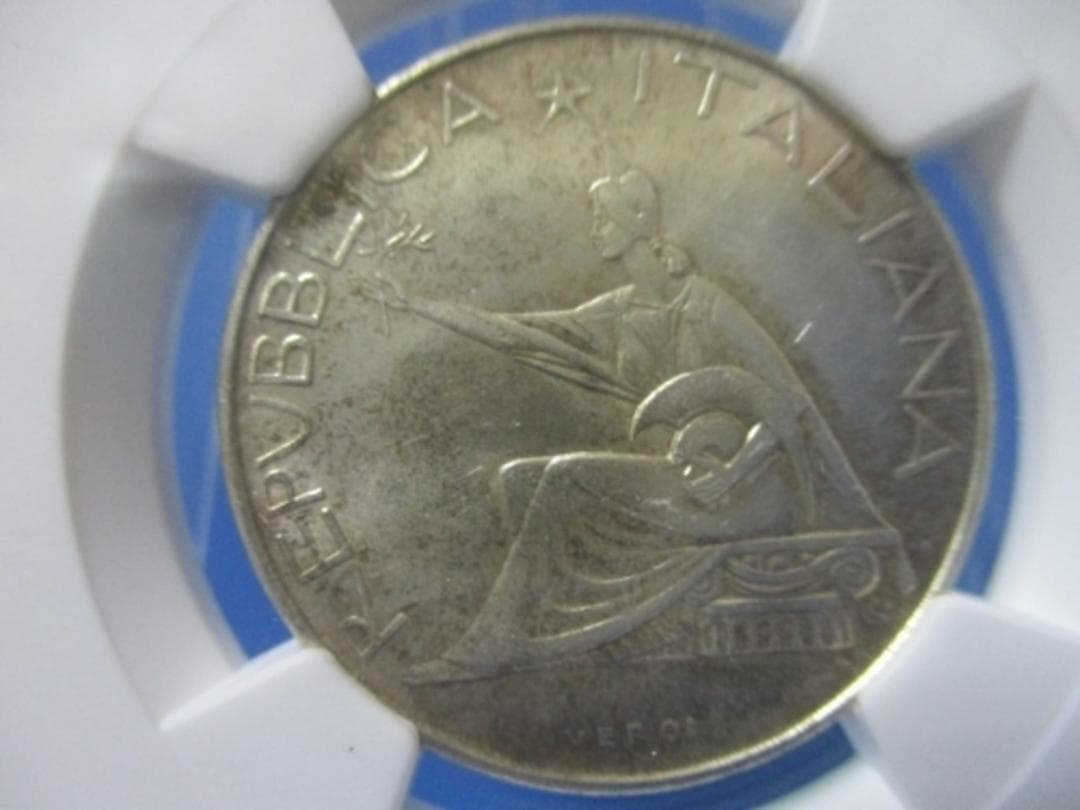 イタリア・500リラ銀貨☆1961年／未使用／統一100周年／クアドリガ／