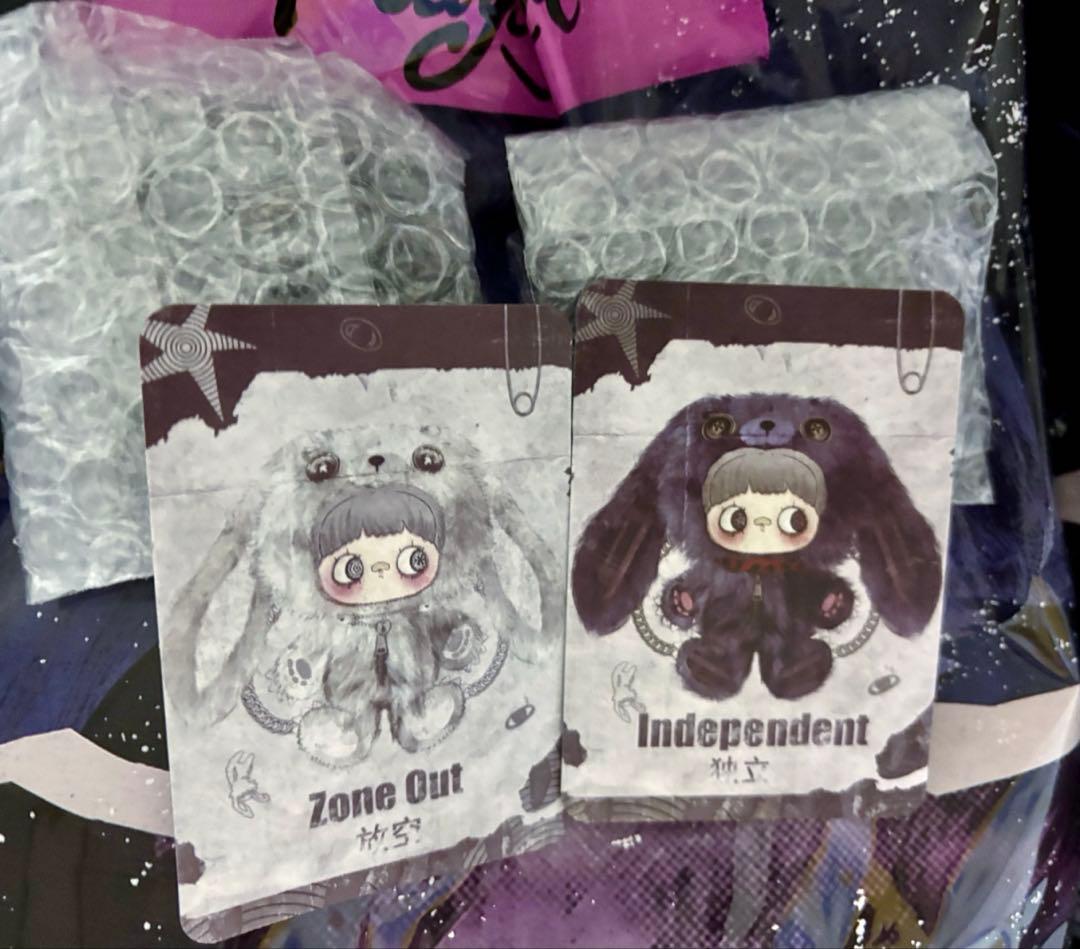 MayMei 霉霉 反逆ぬいぐるみシリーズ 400％ 紫 白　2体セット　バッグ