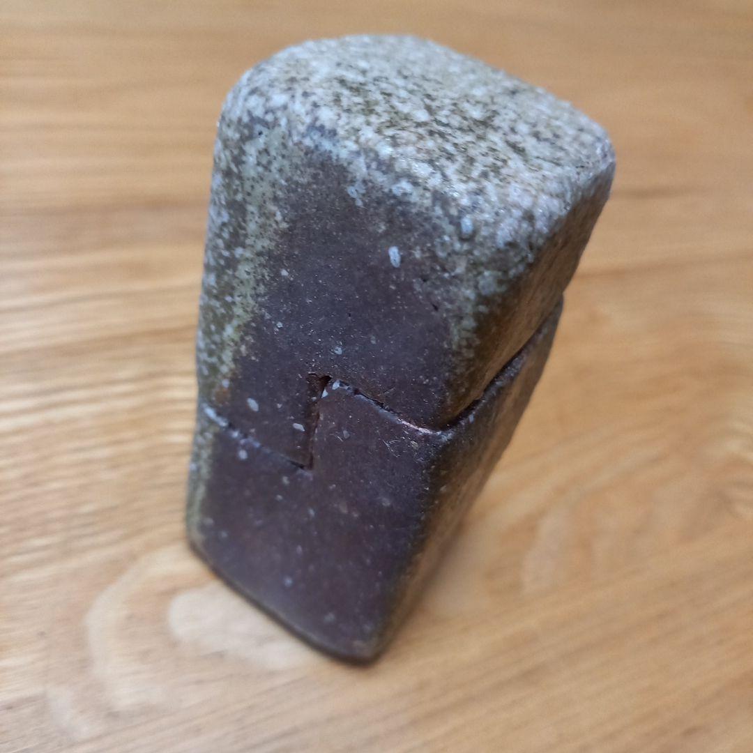 陶器オブジェ　作家物　分割陶箱➕丸い一輪挿し鈴音➕陶器お香立て　オマケ付き