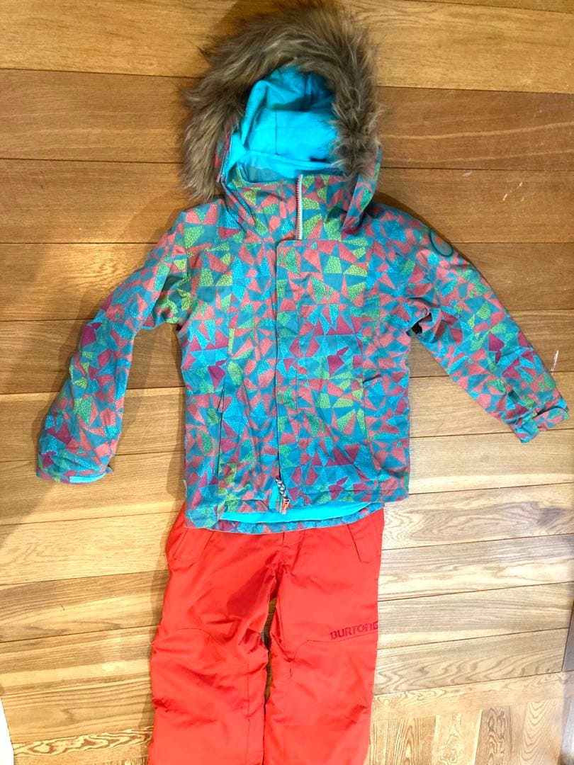 美品★Sサイズ上下セットBurtonバートンキッズ スノーボードウェアウィンター