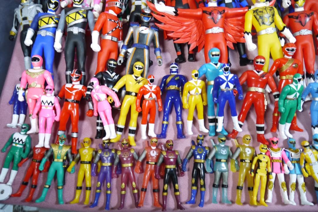 スーパー戦隊シリーズ　ソフビヒーロー　など　180体