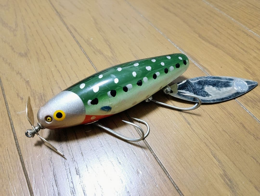 痴虫　でっカブメスJr.