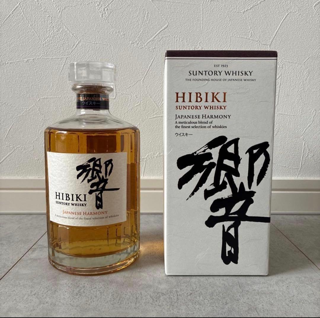 サントリーウイスキー響HIBIKI JAPANESE HARMONY 700ml