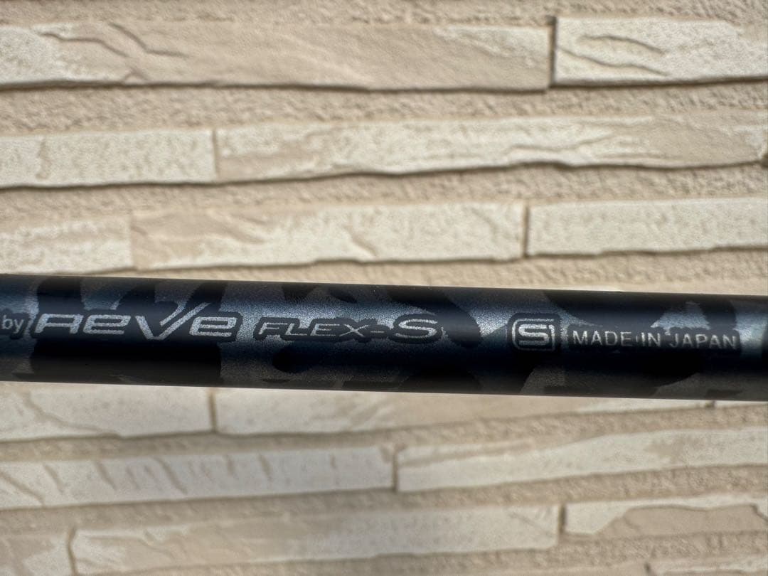 エミリットバハマCV8 ACE ドライバー　シャフトレーヴダイナマイト2本セット