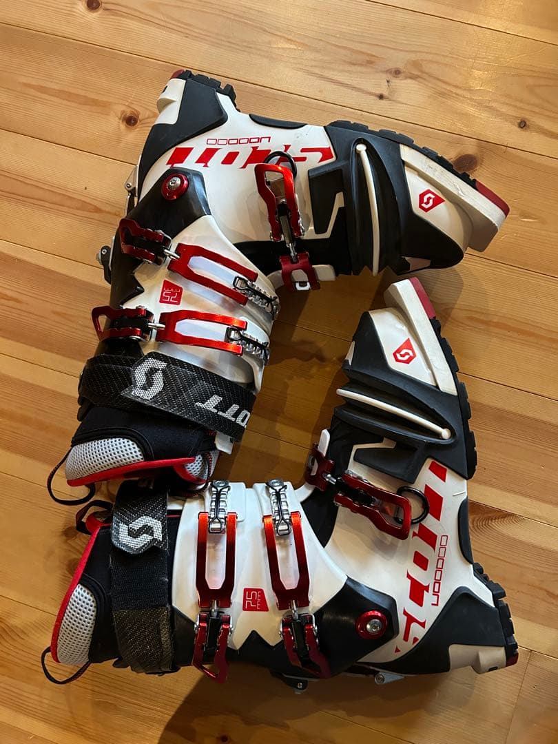 テレマークブーツ　７５ミリ Scott Voodoo 27.5センチ