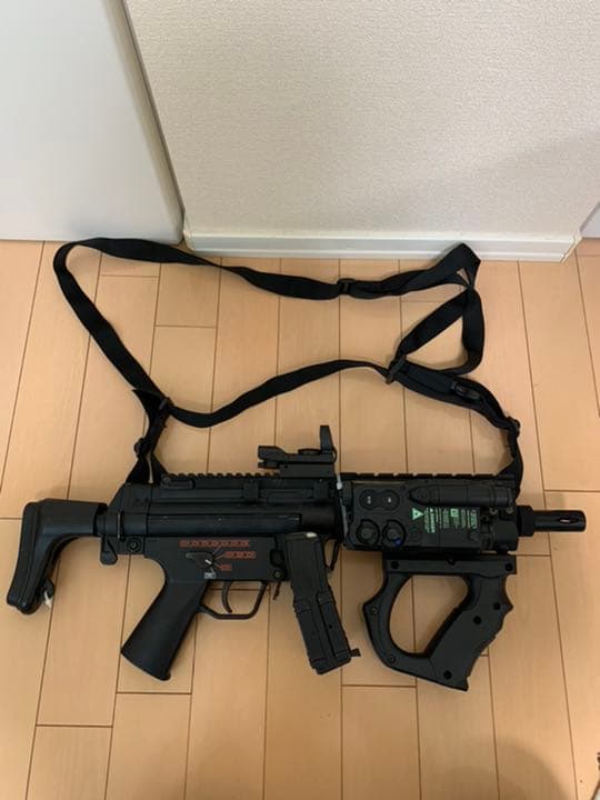 東京マルイ　MP5-J 220連マガジン、バッテリー、スリング、ケース付属