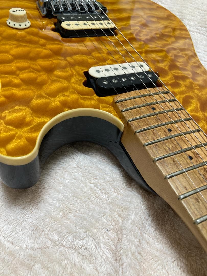 ギター MusicMan Axis USA Custom Made Trans Gold