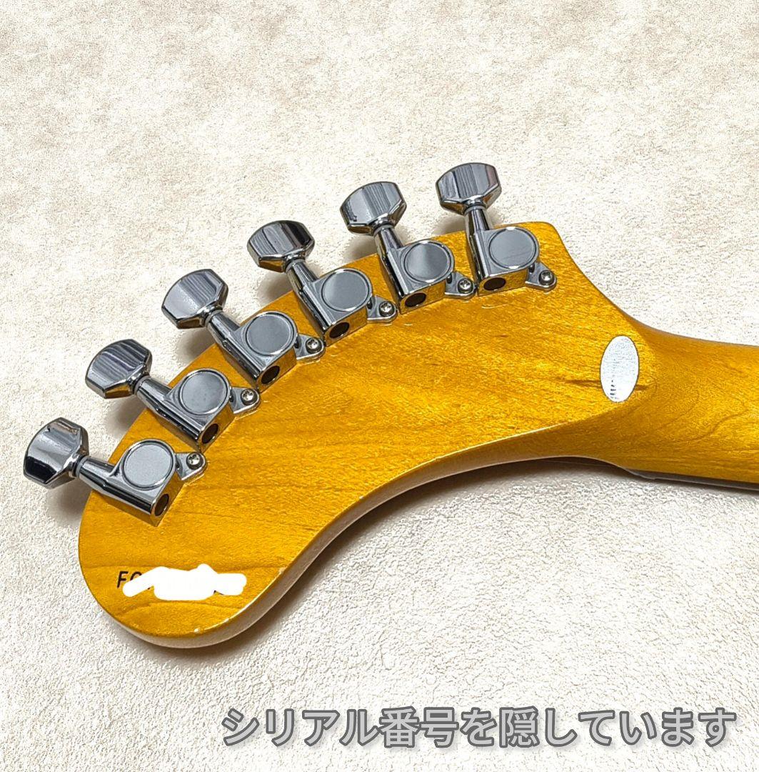 【美品】ZO-3 芸達者 3TS アンプ内蔵ミニギター ヘッドフォン端子付き！！