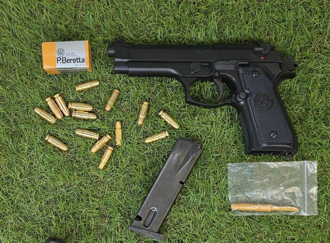 マルシン　Beretta 92 FSブラックモデルガン