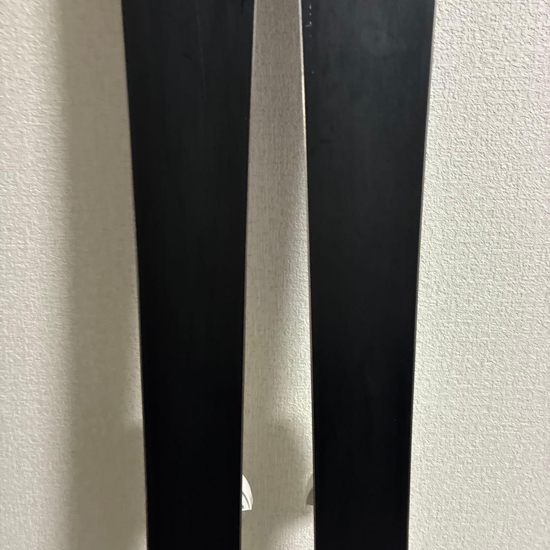 スキー板　カバーケース付