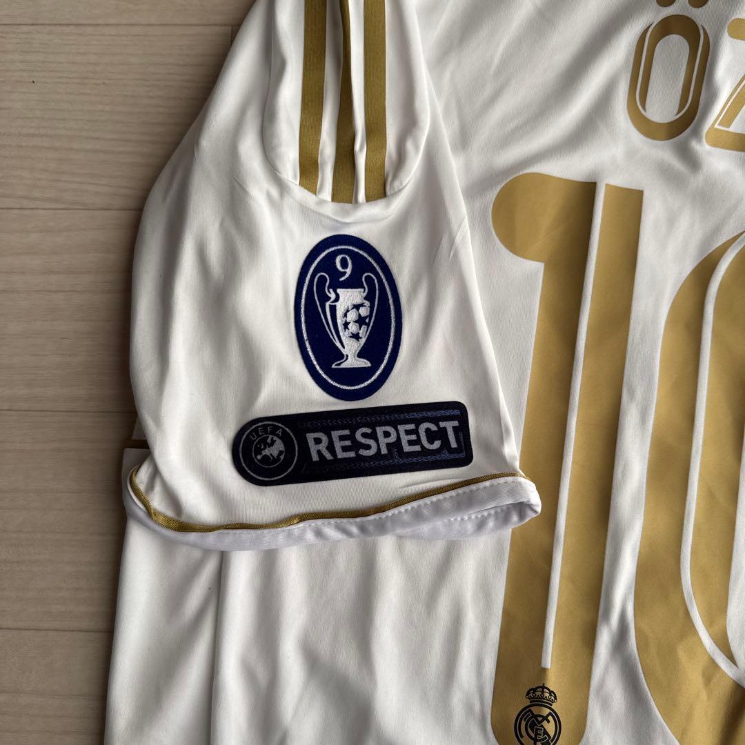 レアル・マドリード　エジル　ユニフォーム　10番