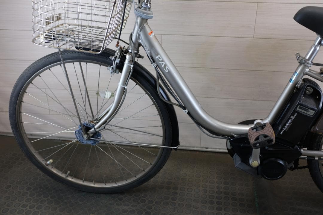 電動自転車ヤマハPAS　 26インチ　3段　8.1Ah（4点灯）充電器あり